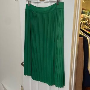 Size 14 - JCrew green midi pleated lined skirt